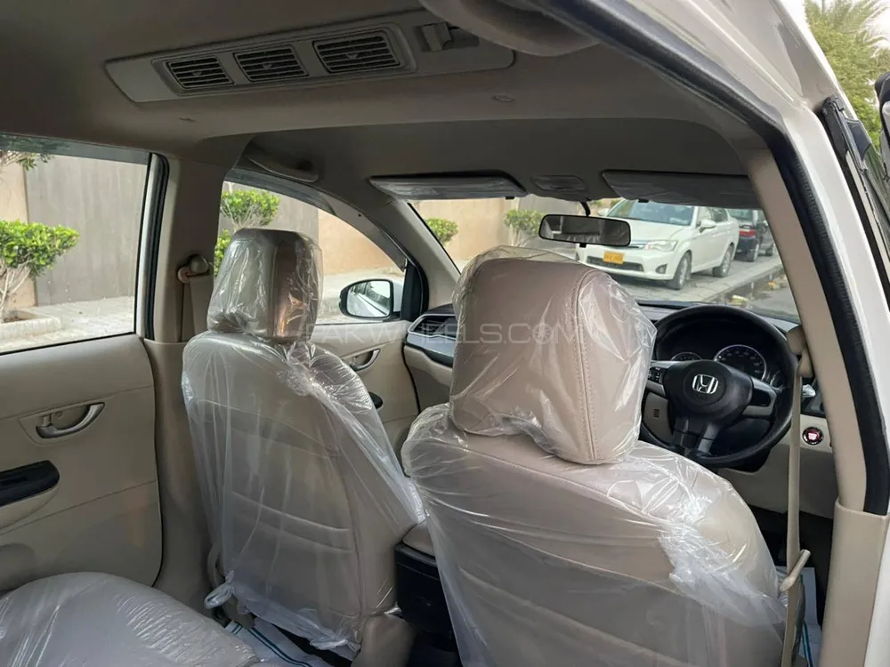 Honda BR-V 2020 for Sale in Karachi Honda BR-V 2020 for Sale in Karachi Image-14