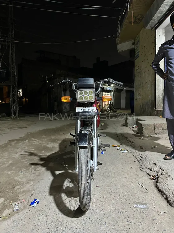Honda CD 70 2025 for Sale Honda CD 70 2025 for Sale Image-3