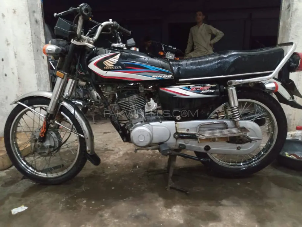 Honda CG 125 2015 for Sale Honda CG 125 2015 for Sale Image-4
