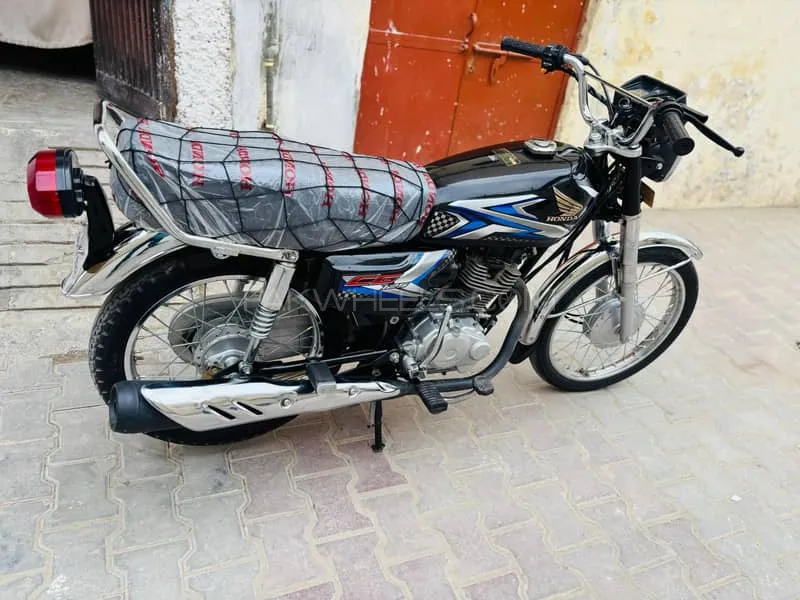 Honda CG 125 2016 for Sale Honda CG 125 2016 for Sale Image-4