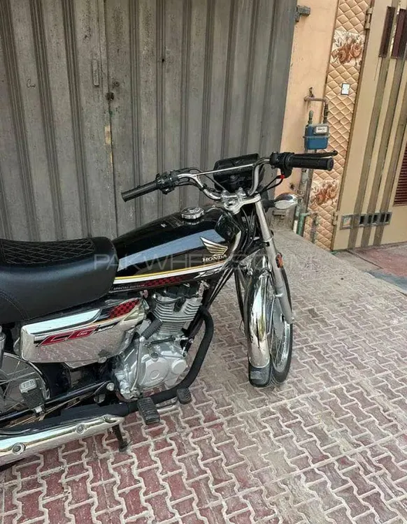 Honda CG 125 Special Edition 2025 for Sale Honda CG 125 Special Edition 2025 for Sale Image-6