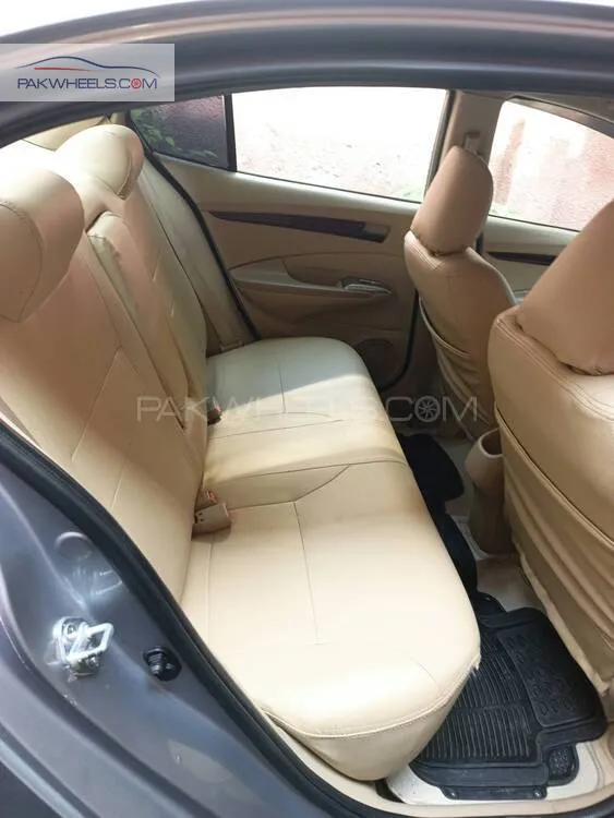 Honda City 2018 for Sale in Lahore Honda City 2018 for Sale in Lahore Image-11