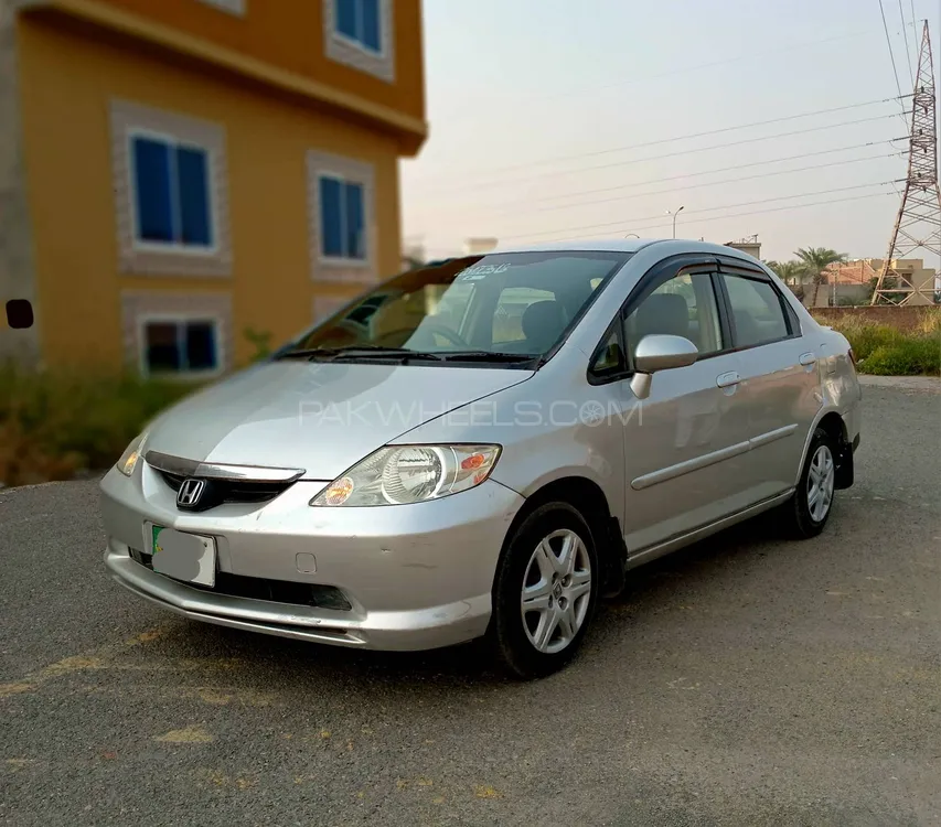 Honda City 2005 for Sale in Faisalabad Image-1