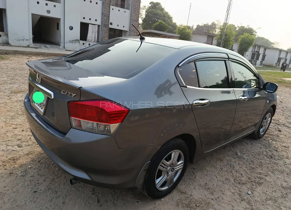 Honda City 2010 for Sale in Lahore Honda City 2010 for Sale in Lahore Image-17