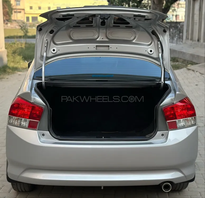 Honda City 2014 for Sale in Gujranwala Honda City 2014 for Sale in Gujranwala Image-15