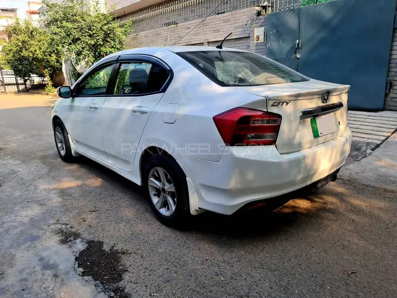 Honda City 2014 for Sale in Lahore Honda City 2014 for Sale in Lahore Image-7
