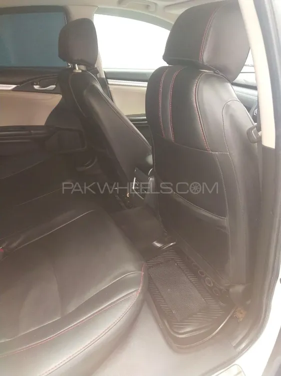 Honda Civic 2017 for Sale in Rahim Yar Khan Honda Civic 2017 for Sale in Rahim Yar Khan Image-5