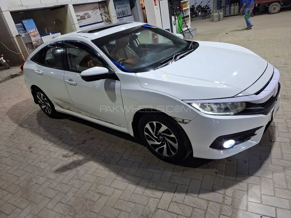 Honda Civic 2017 for Sale in Gujranwala Honda Civic 2017 for Sale in Gujranwala Image-8