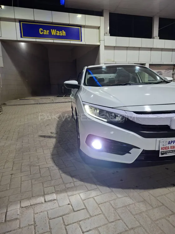 Honda Civic 2017 for Sale in Gujranwala Honda Civic 2017 for Sale in Gujranwala Image-4