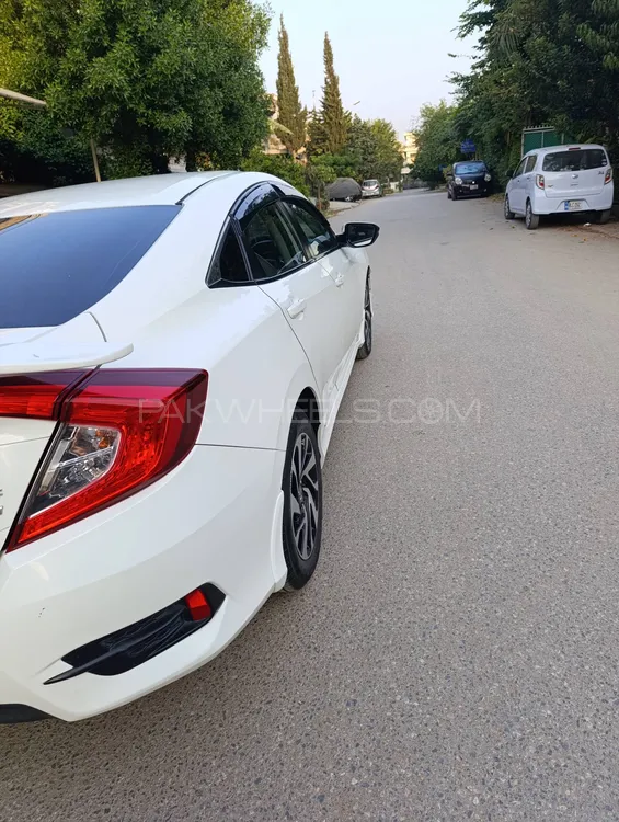 Honda Civic 2018 for Sale in Islamabad Honda Civic 2018 for Sale in Islamabad Image-6