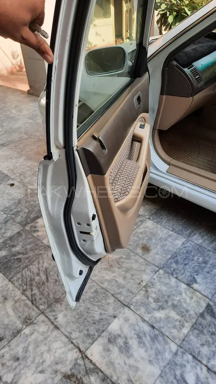 Honda Civic 2004 for Sale in Peshawar Honda Civic 2004 for Sale in Peshawar Image-5