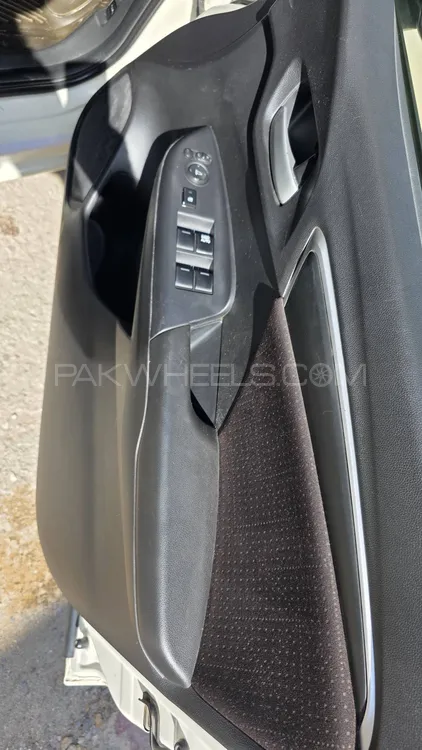 Honda Fit 2014 for Sale in Islamabad Honda Fit 2014 for Sale in Islamabad Image-9