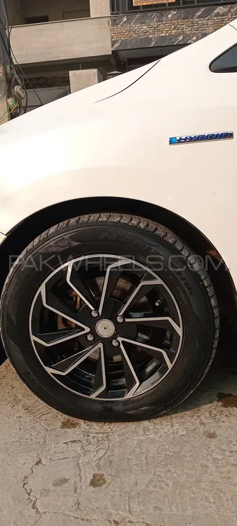 Honda Grace Hybrid 2015 for Sale in Lahore Honda Grace Hybrid 2015 for Sale in Lahore Image-2