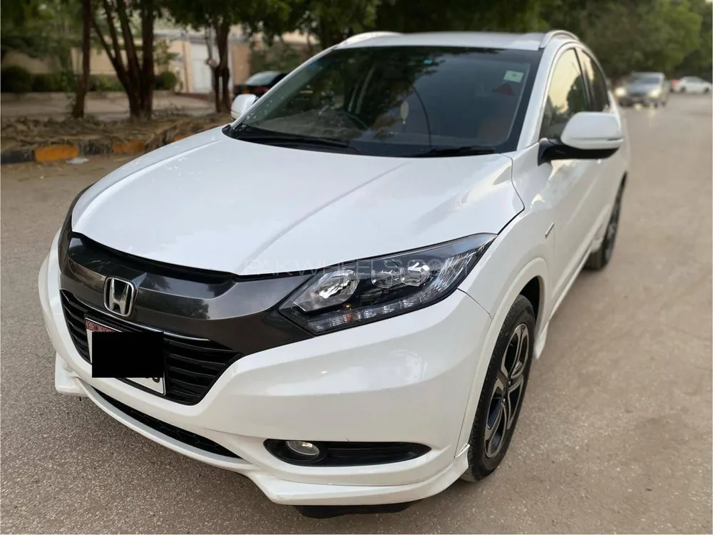 Honda Vezel 2014 for Sale in Karachi Honda Vezel 2014 for Sale in Karachi Image-8