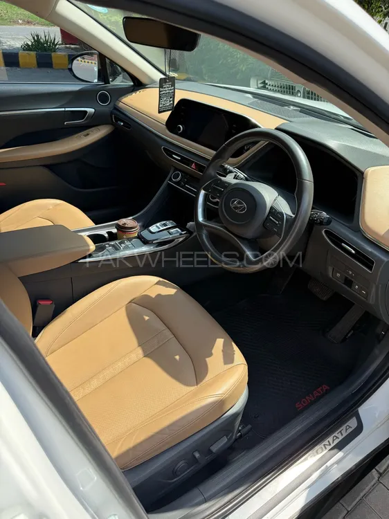 Hyundai Sonata 2022 for Sale in Lahore Image-1