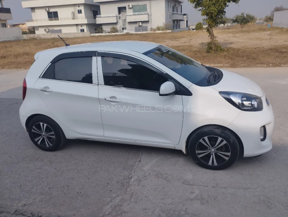 KIA Picanto 2020 for Sale in Islamabad KIA Picanto 2020 for Sale in Islamabad Image-3