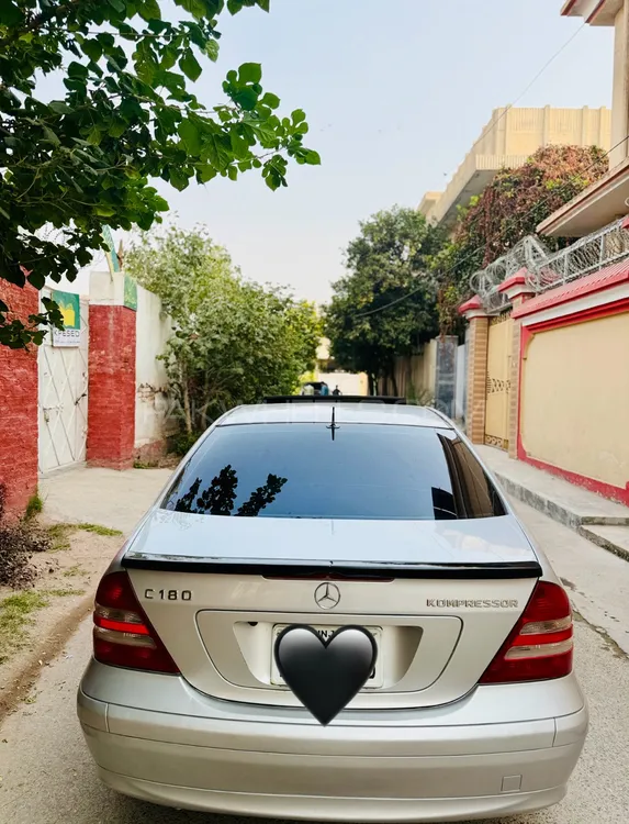 Mercedes Benz C Class 2004 for Sale in Peshawar Mercedes Benz C Class 2004 for Sale in Peshawar Image-2