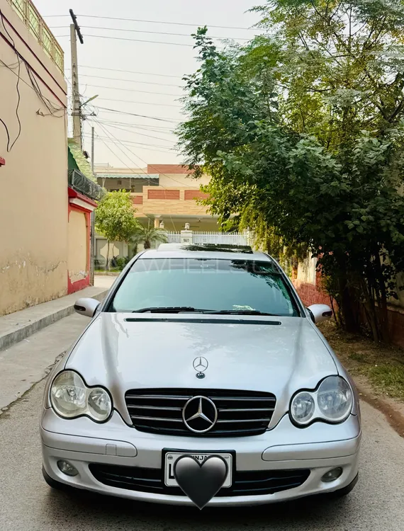 Mercedes Benz C Class 2004 for Sale in Peshawar Mercedes Benz C Class 2004 for Sale in Peshawar Image-1