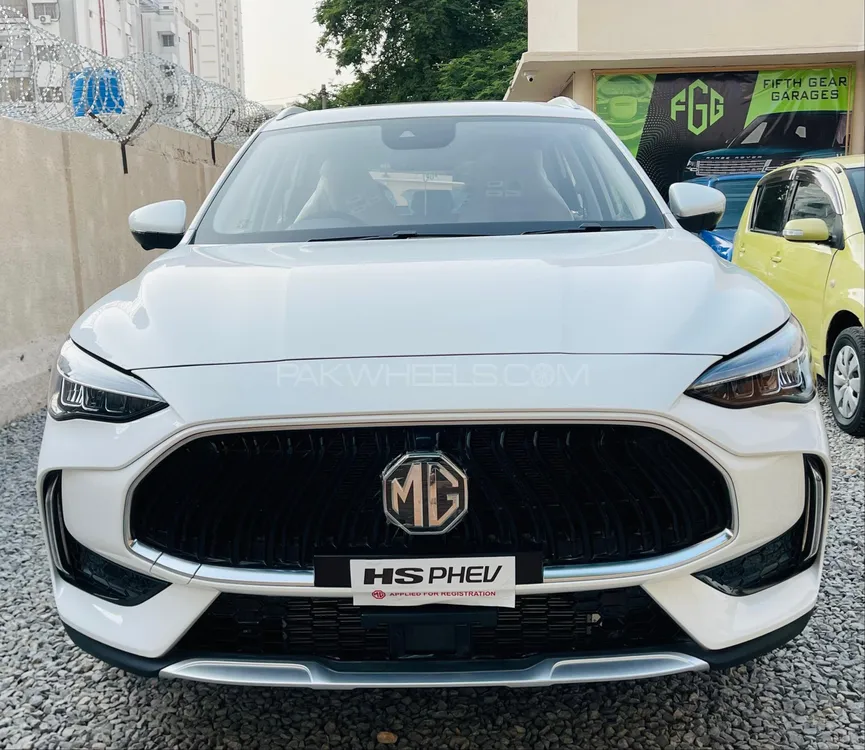 MG 5 EV 2025 for Sale in Karachi Image-1