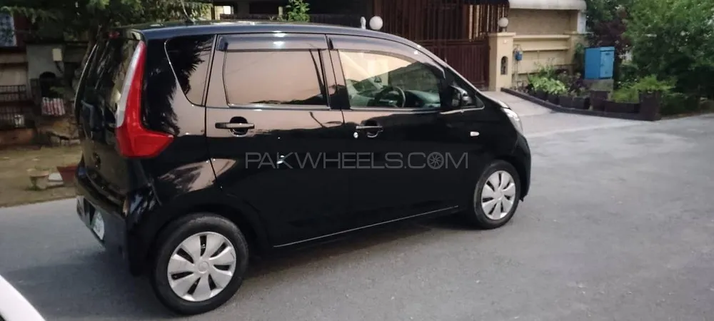 Mitsubishi Ek Wagon 2015 for Sale in Lahore Mitsubishi Ek Wagon 2015 for Sale in Lahore Image-2
