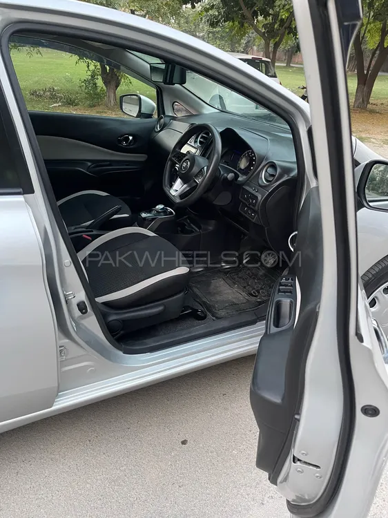 Nissan Note 2020 for Sale in Lahore Nissan Note 2020 for Sale in Lahore Image-19