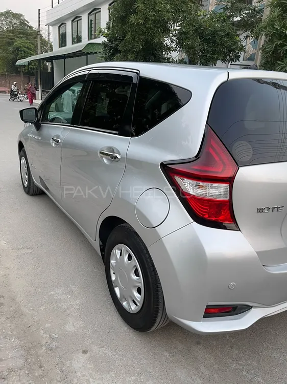 Nissan Note 2020 for Sale in Lahore Nissan Note 2020 for Sale in Lahore Image-2