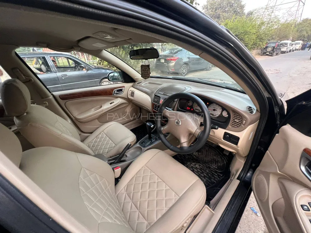 Nissan Sunny 2009 for Sale in Lahore Nissan Sunny 2009 for Sale in Lahore Image-7