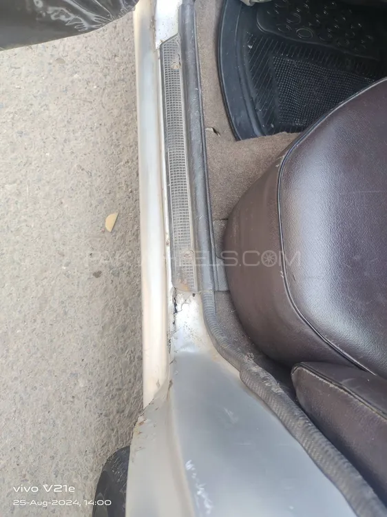 Nissan Sunny 1988 for Sale in Lahore Nissan Sunny 1988 for Sale in Lahore Image-9