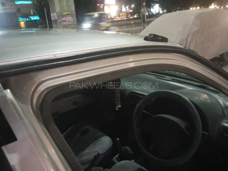 Suzuki Cultus 2005 for Sale in Karachi Suzuki Cultus 2005 for Sale in Karachi Image-3