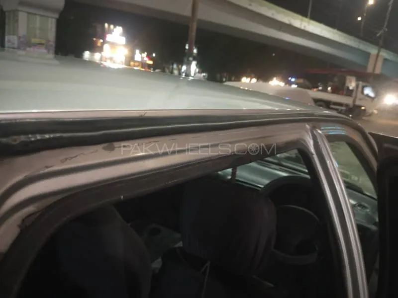 Suzuki Cultus 2005 for Sale in Karachi Suzuki Cultus 2005 for Sale in Karachi Image-2