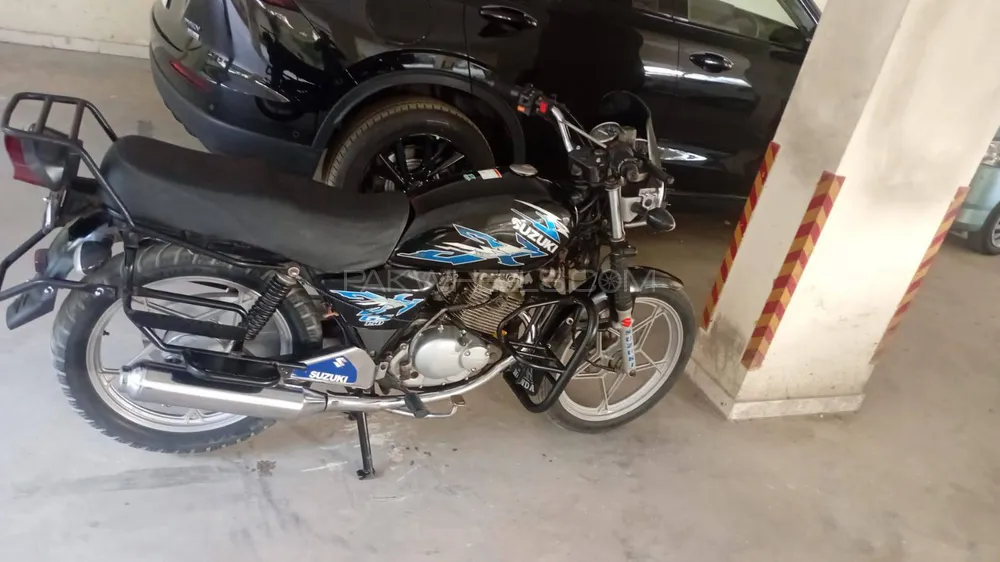 Suzuki GS 150 2017 for Sale Suzuki GS 150 2017 for Sale Image-10