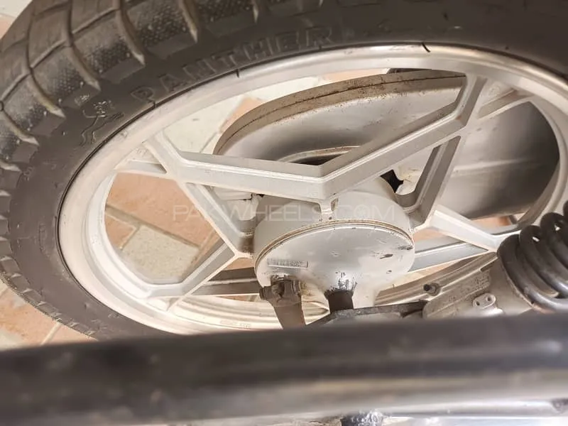 Suzuki GS 150 SE 2022 for Sale Suzuki GS 150 SE 2022 for Sale Image-3