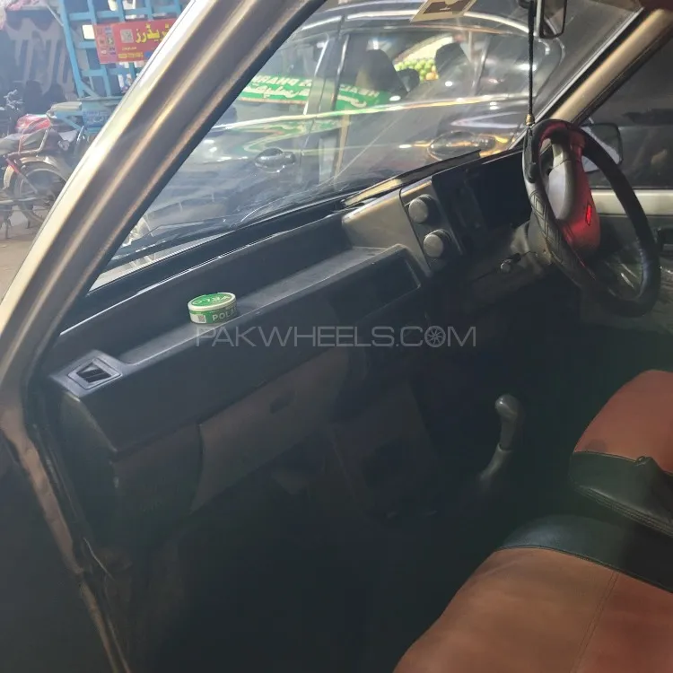 Suzuki Mehran 2003 for Sale in Faisalabad Suzuki Mehran 2003 for Sale in Faisalabad Image-4