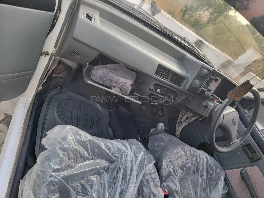 Suzuki Mehran 2013 for Sale in Rawalpindi Suzuki Mehran 2013 for Sale in Rawalpindi Image-7