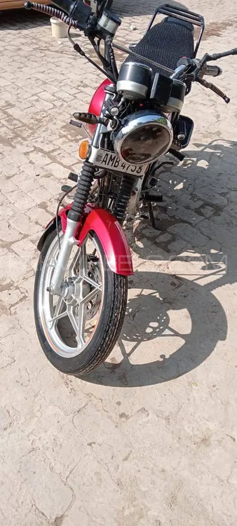 Suzuki Sprinter 2022 for Sale Suzuki Sprinter 2022 for Sale Image-5