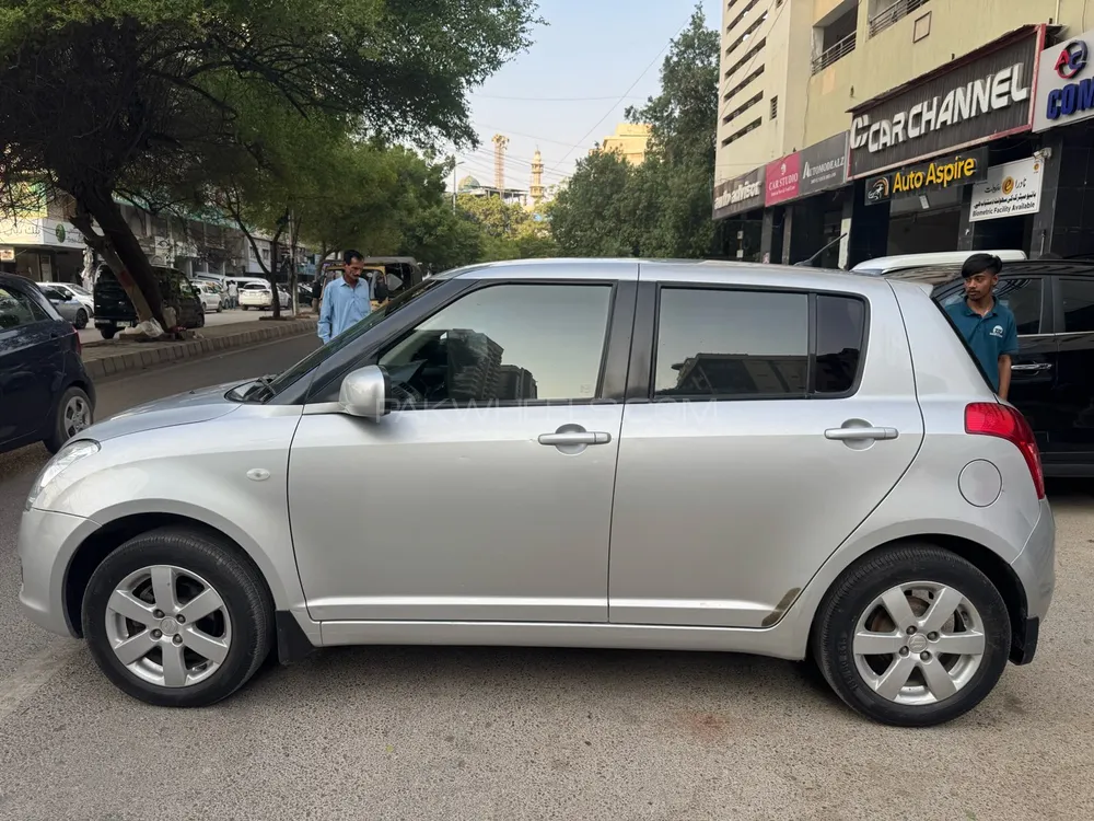 Suzuki Swift 2016 for Sale in Karachi Suzuki Swift 2016 for Sale in Karachi Image-4