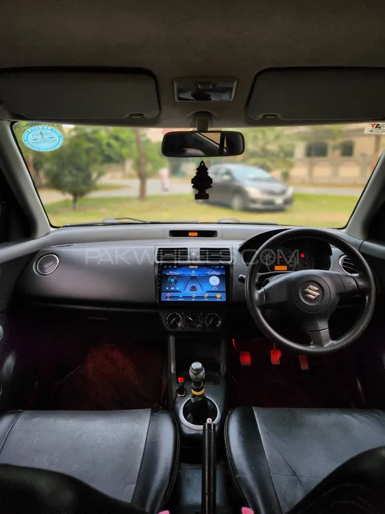 Suzuki Swift 2010 for Sale in Lahore Suzuki Swift 2010 for Sale in Lahore Image-8