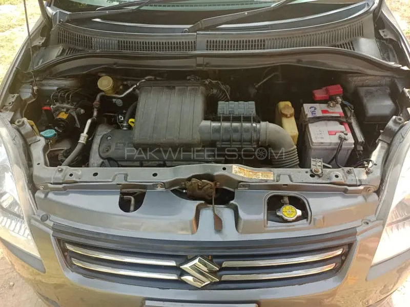 Suzuki Swift 2010 for Sale in Karachi Suzuki Swift 2010 for Sale in Karachi Image-13