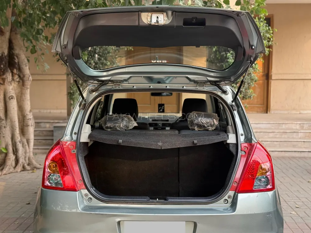 Suzuki Swift 2012 for Sale in Lahore Suzuki Swift 2012 for Sale in Lahore Image-17