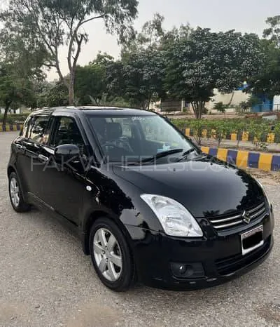 Suzuki Swift 2017 for Sale in Sialkot Suzuki Swift 2017 for Sale in Sialkot Image-2