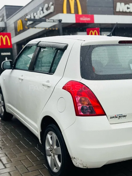 Suzuki Swift 2018 for Sale in Rawalpindi Suzuki Swift 2018 for Sale in Rawalpindi Image-5