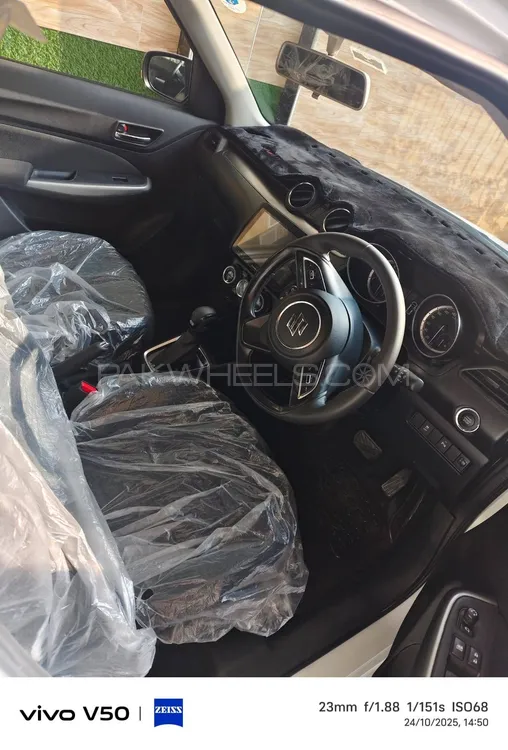 Suzuki Swift 2025 for Sale in Islamabad Suzuki Swift 2025 for Sale in Islamabad Image-6