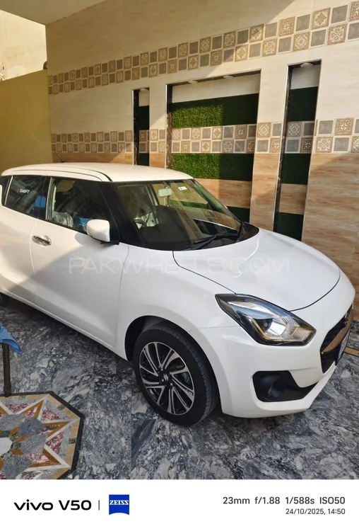 Suzuki Swift 2025 for Sale in Islamabad Suzuki Swift 2025 for Sale in Islamabad Image-3