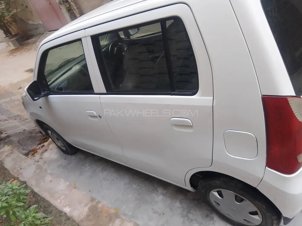 Suzuki Wagon R 2016 for Sale in Faisalabad Suzuki Wagon R 2016 for Sale in Faisalabad Image-13