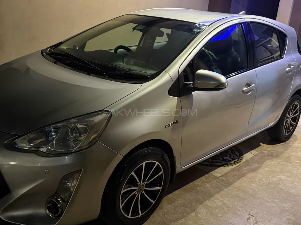 Toyota Aqua 2017 for Sale in Lahore Image-1