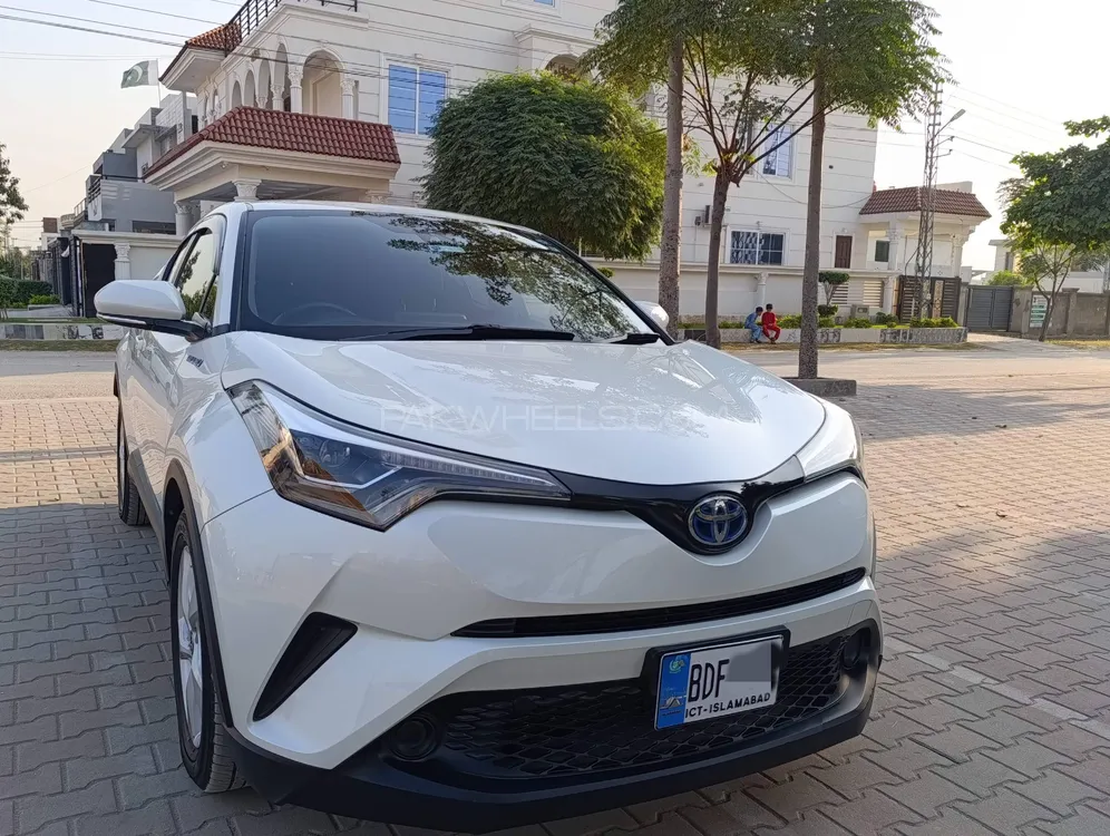 ٹویوٹا سی-ایچ آر 2018 for Sale in اسلام آباد Image-1