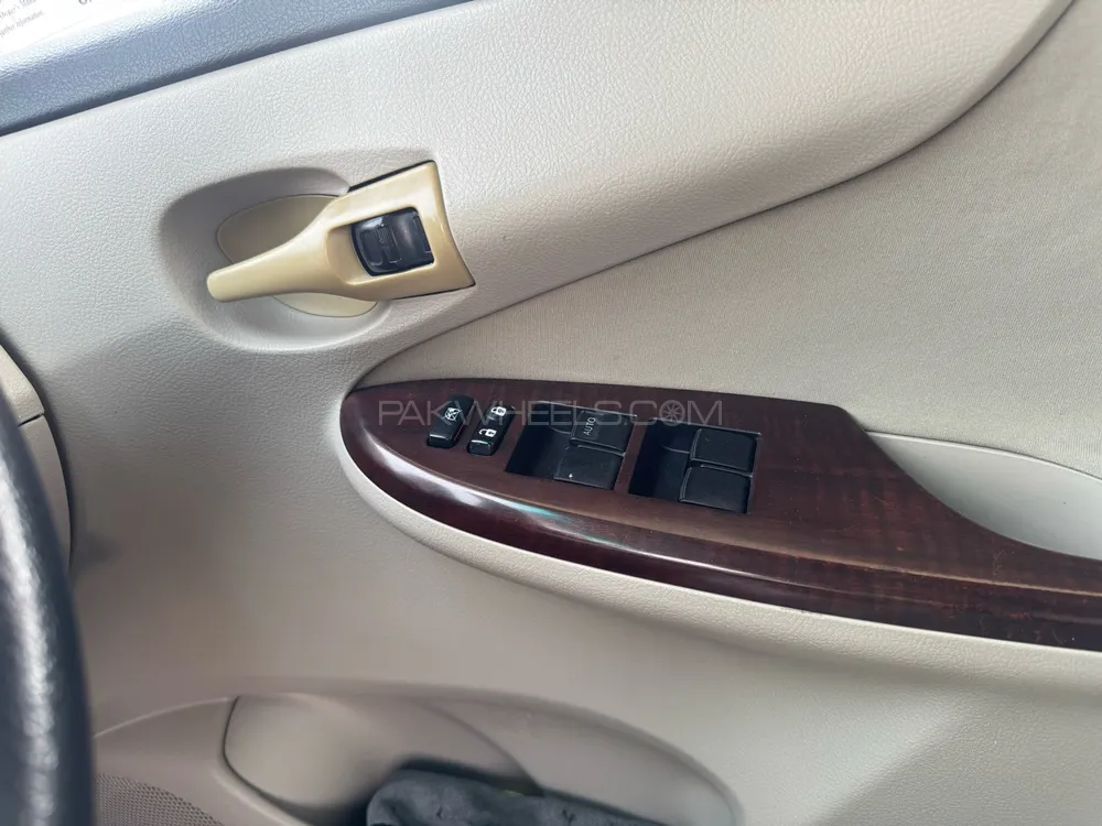 Toyota Corolla 2012 for Sale in Gujranwala Toyota Corolla 2012 for Sale in Gujranwala Image-8