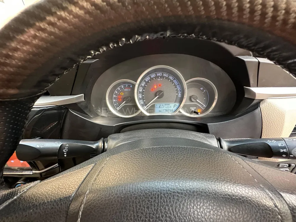 Toyota Corolla 2017 for Sale in Kharian Toyota Corolla 2017 for Sale in Kharian Image-10