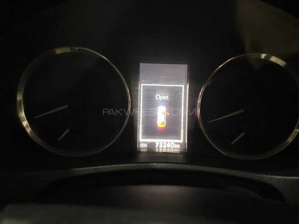 Toyota Corolla 2019 for Sale in Karachi Toyota Corolla 2019 for Sale in Karachi Image-9