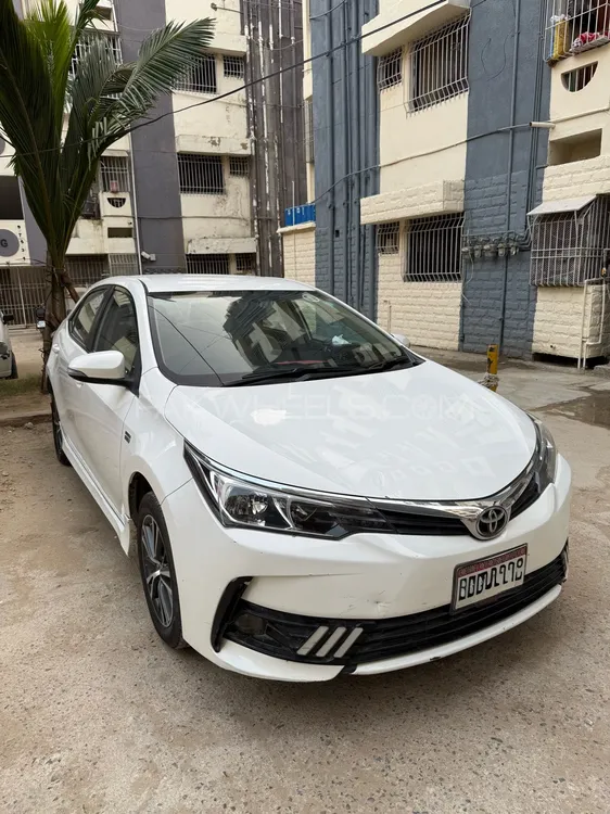 Toyota Corolla 2019 for Sale in Karachi Image-1